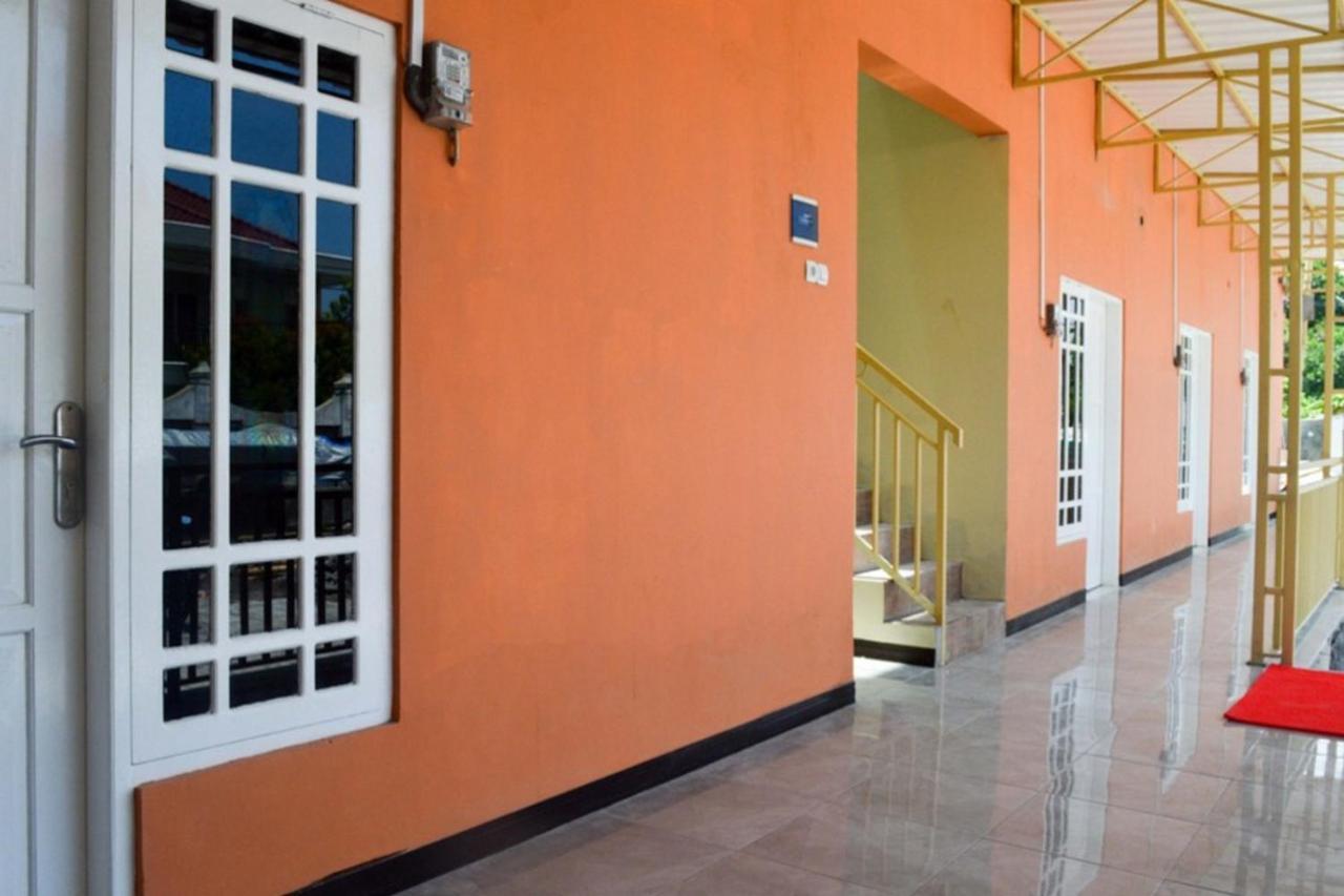 Hotel Reddoorz Near Sam Poo Kong 2 Semarang Exterior foto
